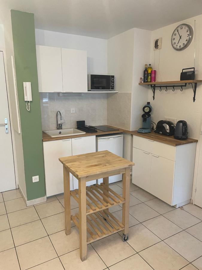 Charmant Appartement Cosy Sur Sete Proche De Toutes Commodites, Parking Prive Eksteriør bilde